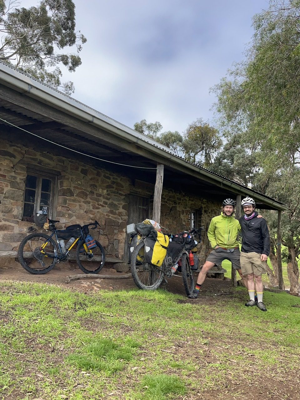 FD0E0D38-7A77-42A5-866F-8F89A5721FBC